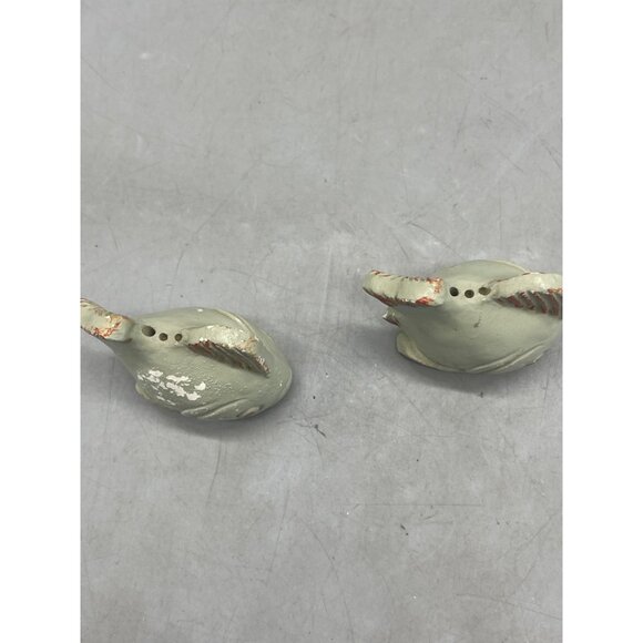 vintage salt pepper shakers fish green hand painted 2" READ - Picture 5 of 9